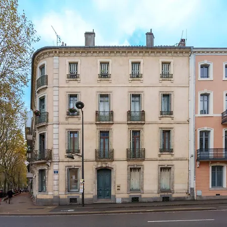 Le Petit Coin De La Bastide 11 * Carcassonne