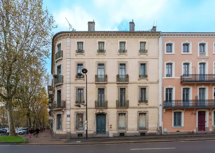 Le Petit Coin De La Bastide 11 * Καρκασόν